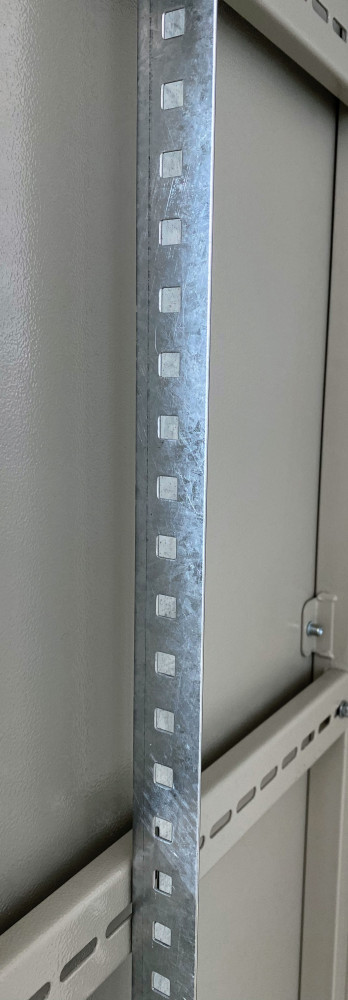 Dekraft Профиль вертикальный 1800x36х36 ПВ-01