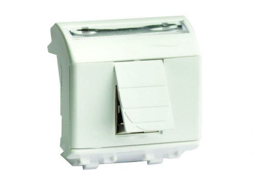 DKC Ком.роз. RJ45 кат.5e экран., 8P8C, Brava, белая, 2мод