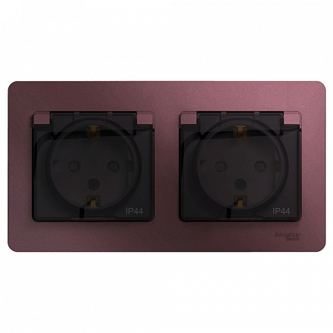 Systeme Electric Glossa Баклажановый Розетка 2-ая с/з, со шторками, в сборе, IP44