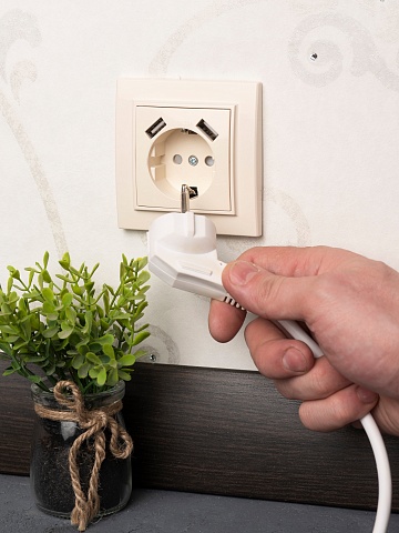 EKF Basic Минск Бежевый Розетка с/з, со шторками, 16А, с 2 USB 2,1А, СП