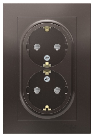Systeme Electric AtlasDesign Мокко Розетка с/з двойная, со шторками, 16А, в сборе