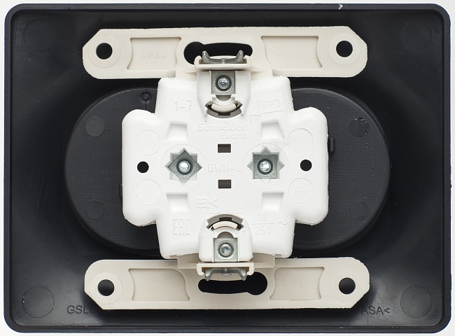 Systeme Electric Glossa Шоколад Розетка 2-ая б/з, 16А (в сборе)