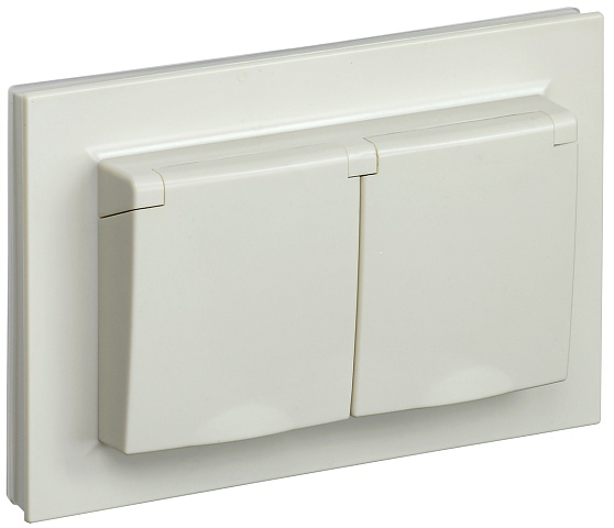 IEK BRITE Бежевый Розетка 2-м с/з с защ штор и крыш 16А в сборе IP44 РСбш12-3-44-БрКр