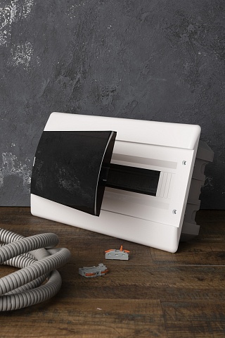EKF PROxima Щит распред. встраиваемый ЩРВ-П-18 "SlimBox" IP41