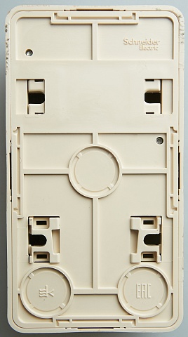 Systeme Electric Этюд наруж Сосна Блок: Розетка б/з + выключатель 1-клавишный