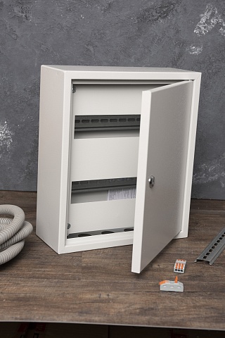 EKF Basic Щит распред. навесной ЩРН-24 (350х300х120) IP31