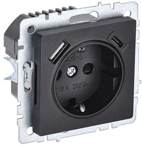 IEK BRITE BASE Черный Розетка с з/к/ш 16А с USB A+C 18Вт РЮш11-1-БрЧ
